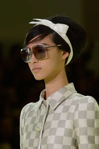 Look 44